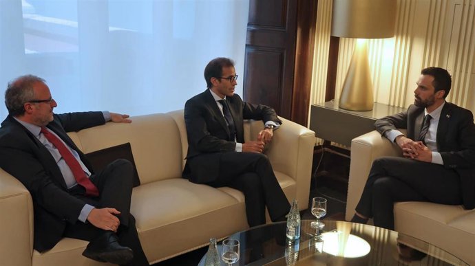 Fira.- El presidente del Parlament recibe al presidente y al director de Fira de Barcelona