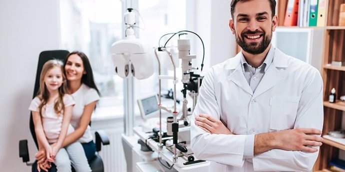 COMUNICADO:  TTA Personal ofrece a los oftalmólogos españoles sueldos de hasta 240.000 para trabajar en Alemania