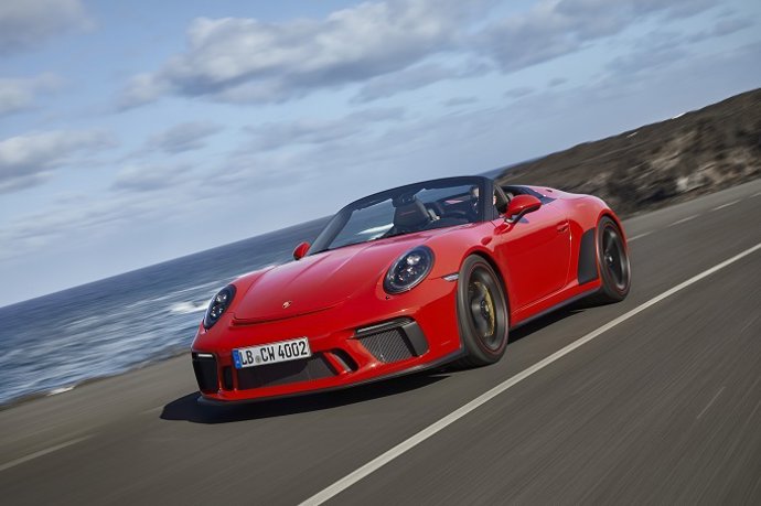 Economía/Motor.- Entra en producción el nuevo Porsche 911 Speedster, limitado a 1.948 unidades