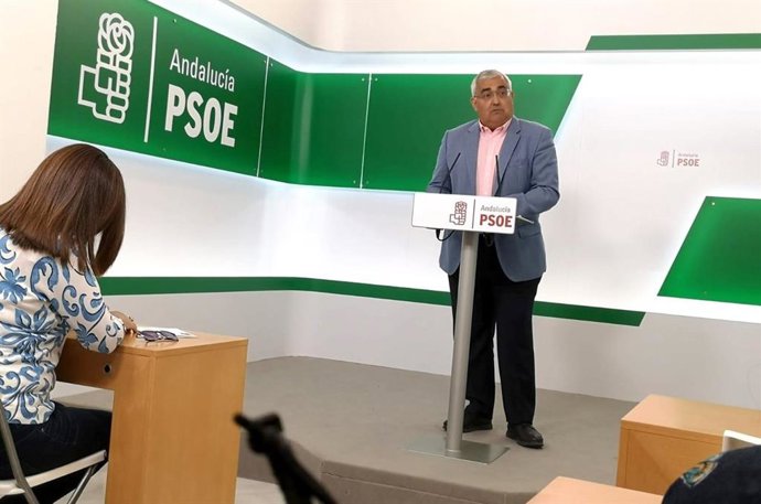 PSOE-A critica que la "primera duplicidad" es auditar entidades "auditadas" y reta a Junta a aclarar si plantea "un ERE"