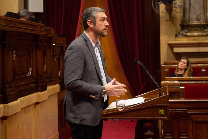 Sessió al Parlament de Catalunya, per tractar, entre altres qüestions, el dileg amb l'Estat espanyol