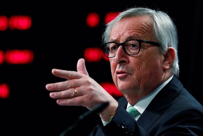 UE.- Juncker llama a los europeos a votar y a "luchar con hechos contra populistas y extremistas"