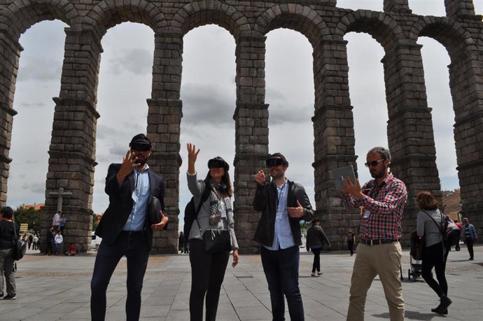 COMUNICACION NATRUAL SD