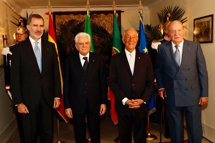 El presidente italiano se disculpa con los Reyes Felipe y Juan Carlos tras sonar el himno con letra de Pemán en un acto