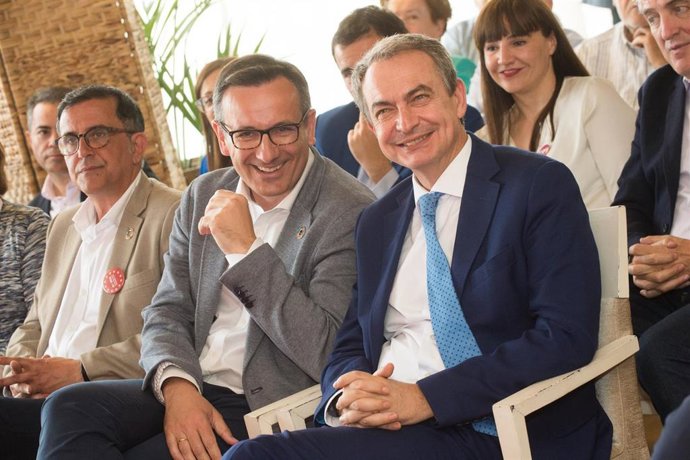 Presentación en Murcia del candidato socialista al Parlamento Europeo, Marcos Ros