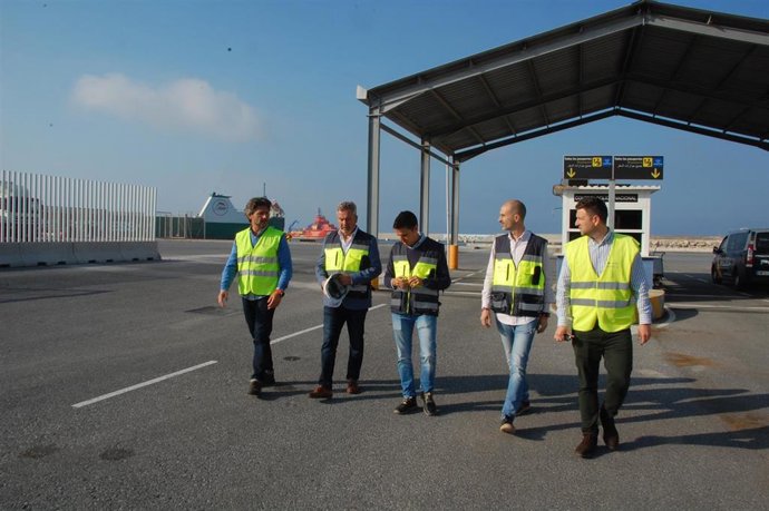 Granada.- Puertos.- El puerto de Motril impulsa obras para incrementar la seguridad de pasajeros y vehículos