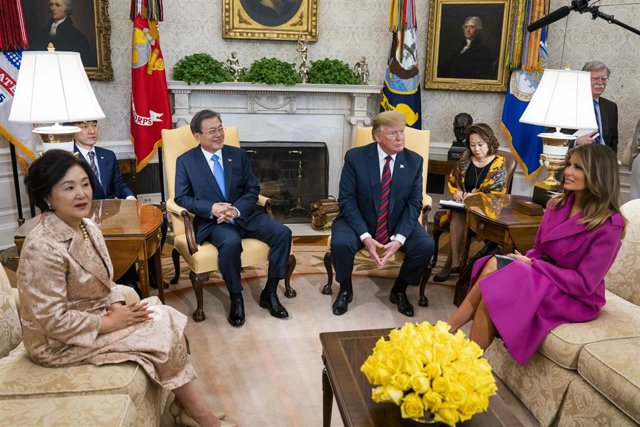 Trump meets Korean President Moon Jae-in 
