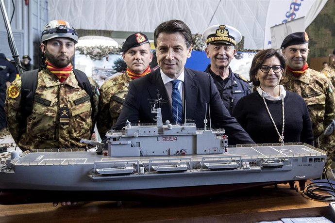 Armed forces presentation in Rome