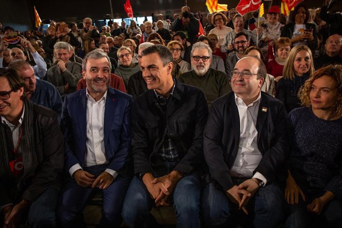 Acto de presentación del candidato del PSC a la alcaldía de Barcelona, Jaume Collboni