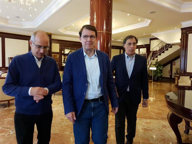 26M.- Mañueco Pide A Los 'Populares' Que "Salgan Con La Cabeza Bien Alta A Pedir La Confianza De La Gente"