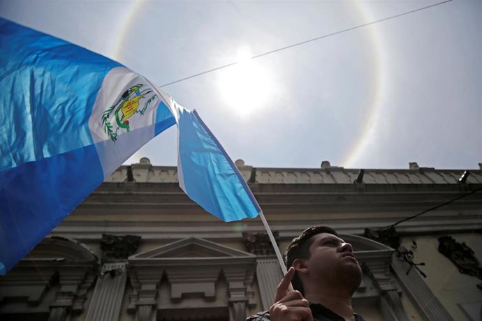 Guatemala.- La Fiscalía abre una pesquisa por corrupción contra seis diputados, un ministro y un candidato presidencial