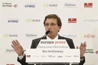 Almeida se erige como “única opción” de “contrapeso” a la izquierda y busca aglutinar voto “a la derecha del PSOE”