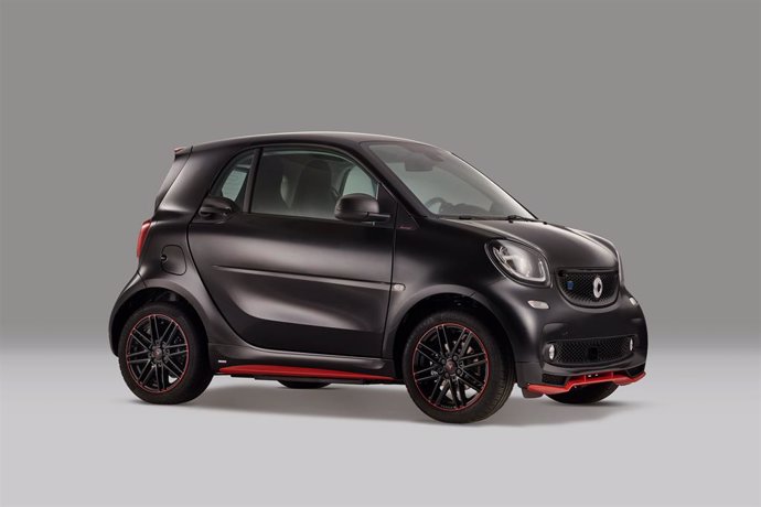 Economía/Motor.- Smart limita a 75 unidades la serie EQ fortwo Ushuaa Limited Edition, que presentará en Barcelona