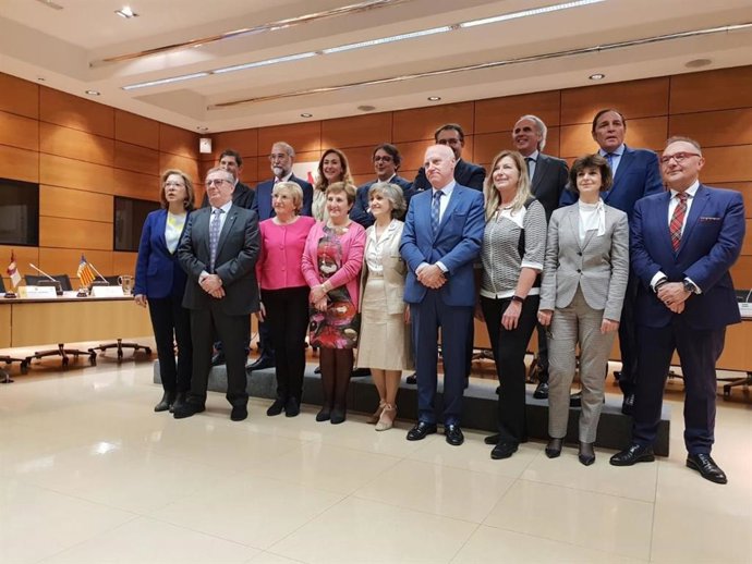 El Govern empieza a tramitar la compra de la nueva vacuna contra meningococos para niños de 12 años