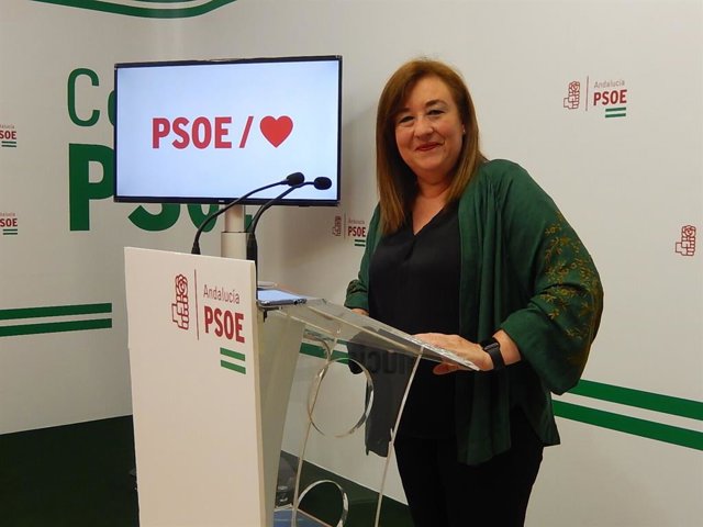 Soledad Pérez avisa que el PSOE-A hará una "oposición implacable" al Gobierno andaluz en materia de violencia de género