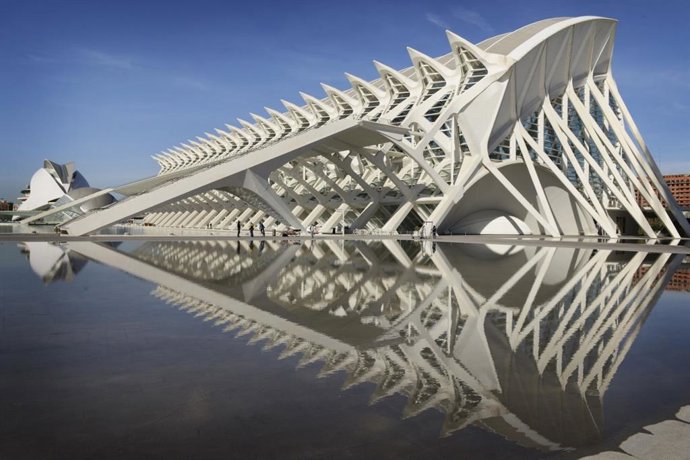 28A.- Puig apuesta por convertir el Museu de les Cincies en "centro de referencia internacional del cambio climático"