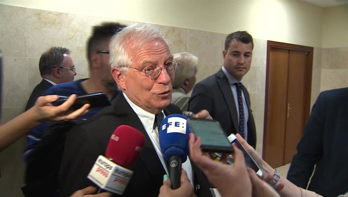 El ministro de Asuntos Exteriores, Unión Europea y Cooperación, Josep Borrell, participa en un encuentro sobre el futuro de Europa