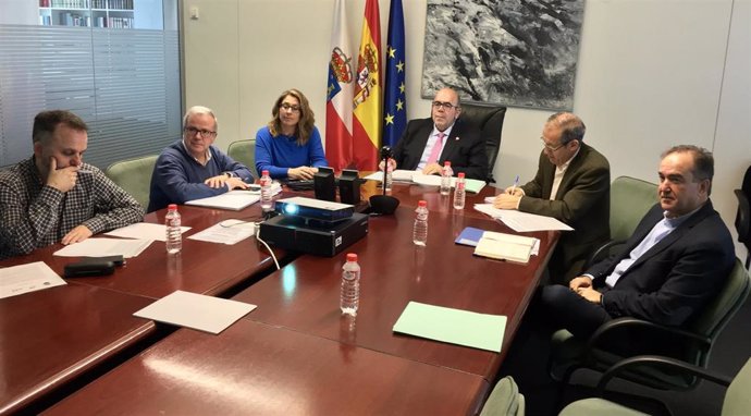 Cantabria insiste en la necesidad de "reforzar los objetivos sociales" de la PAC