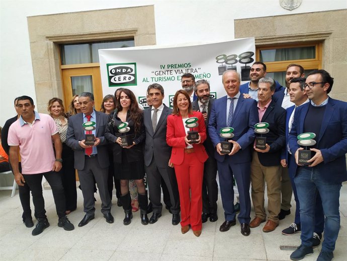 Onda Cero Extremadura entrega sus IV Premios Gente Viajera, que reconocen las me