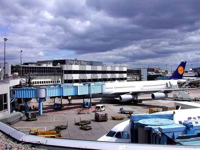 Aeropuerto De Frankfurt