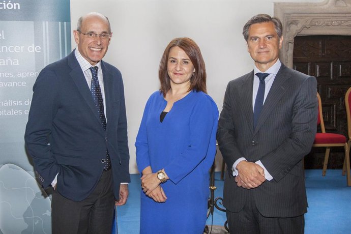 COMUNICADO:El informe sobre el abordaje del cáncer de pulmón ve margen de mejora en el modelo organizativo