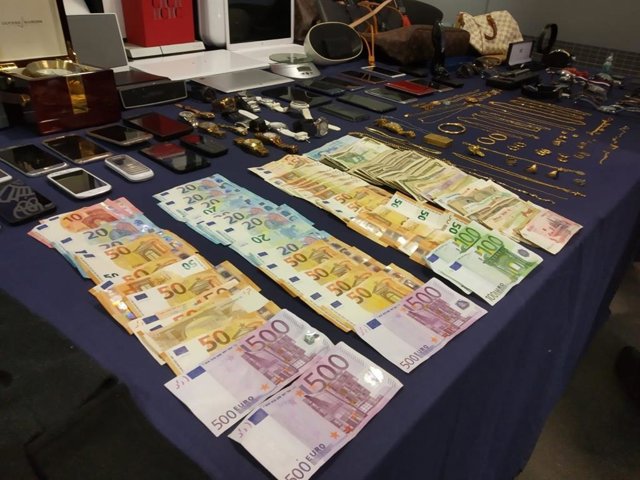 Sucesos.- 12 detenidos en Alicante y Murcia en la desarticulación de una banda que asaltaba viviendas por toda España