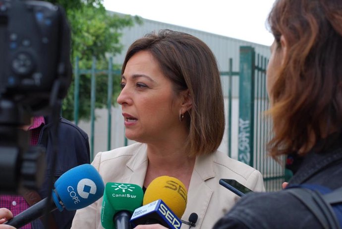 Córdoba.-26M.-La alcaldesa se compromete con el desarrollo económico y el empleo digno en los barrios más desfavorecidos