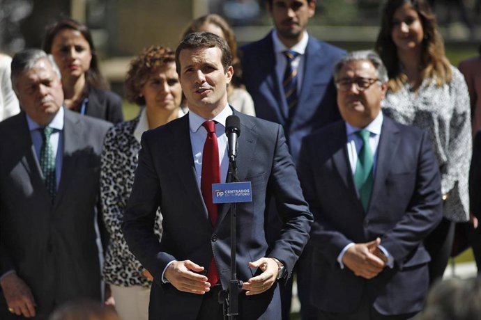 Pablo Casado clausura un acto del PP para conmemorar el Día de Europa 