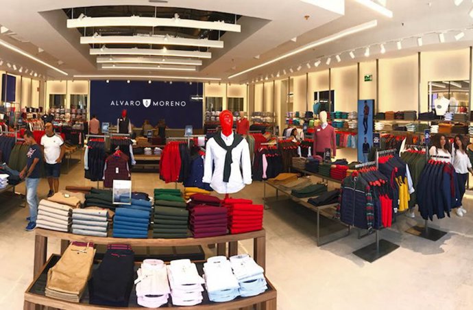 Sevilla.- La firma de moda 'Álvaro Moreno' abre dos tiendas en Oviedo y Cartagena y se acerca a las 40 en toda España