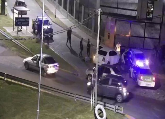 Filtran el vídeo del tiroteo entre policías en Avellaneda, Argentina