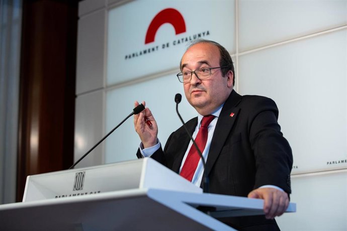 Miquel Iceta comparece en rueda de prensa en el Parlament de Cataluña tras ser propuesto como presidente del Senado