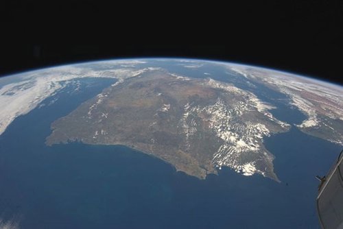 Señales de que la corteza terrestre se separa junto a la Península Ibérica