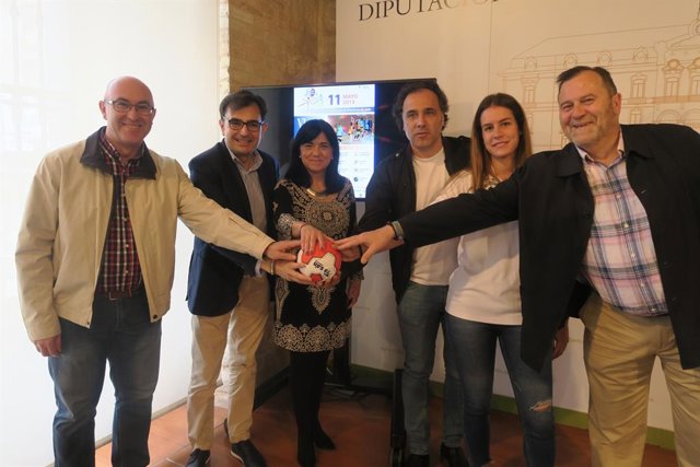 Jaén.- MásJaén.- Unas 400 jugadoras participarán este sábado en Torredelcampo en el Día del Balonmano Femenino