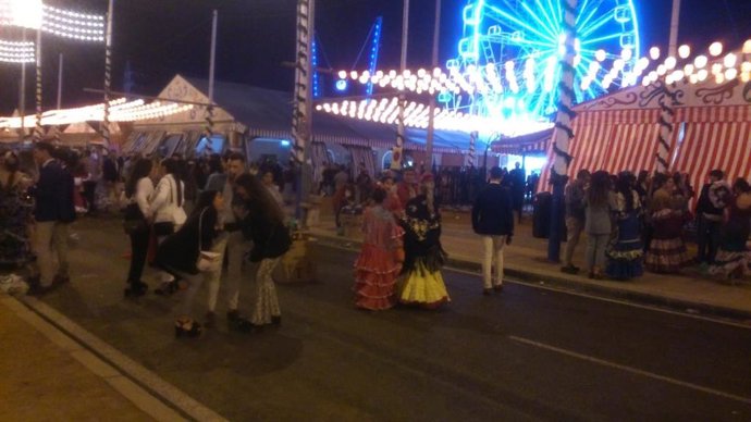 Sevilla.- El lunes de Feria deja 222 toneladas de basura, 183 asistencias sanitarias y once alcoholemias positivas