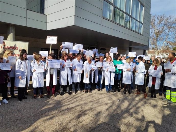 CMancha-Médicos de Atención Primaría saldrán de nuevo a la calle este miércoles ante "la falta de respuestas del Sescam"