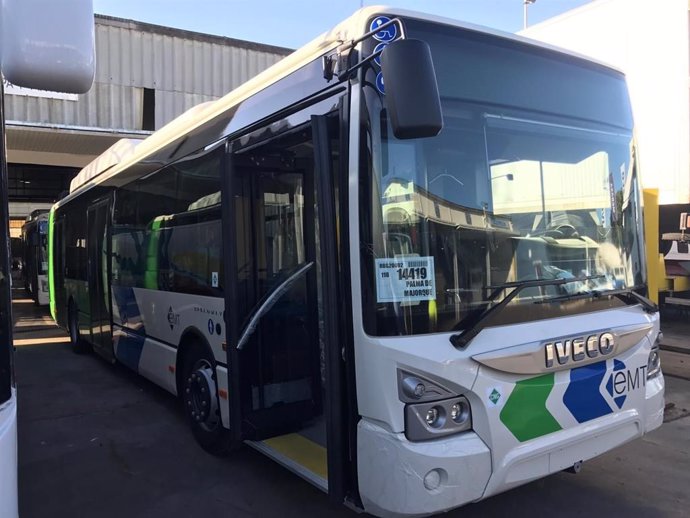 El segundo de los 100 nuevos autobuses de la EMT procedentes de Lyon llega a Alcúdia