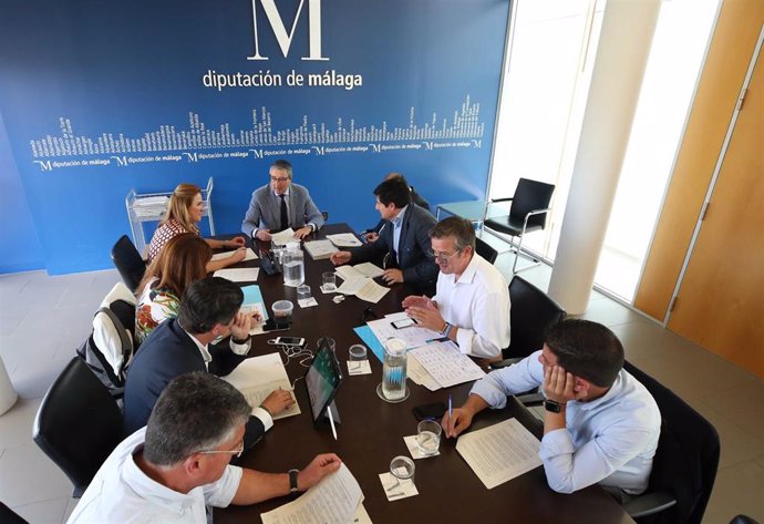 Málaga.- La Diputación de Málaga aprueba proyectos de obras que rozan los 600.000 euros en ocho municipios