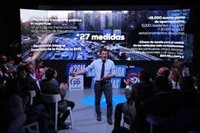 Almeida pondrá Madrid "en marcha" con 200 medidas, entre ellas bajada de impuestos y grandes infraestructuras