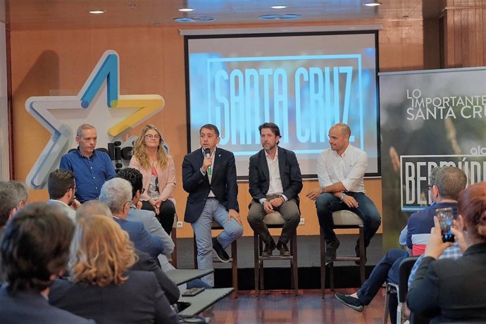 26M.- Bermúdez (CC) Destaca Al Comercio Y La Restauración Como Motores De La Creación De Empleo En Santa Cruz