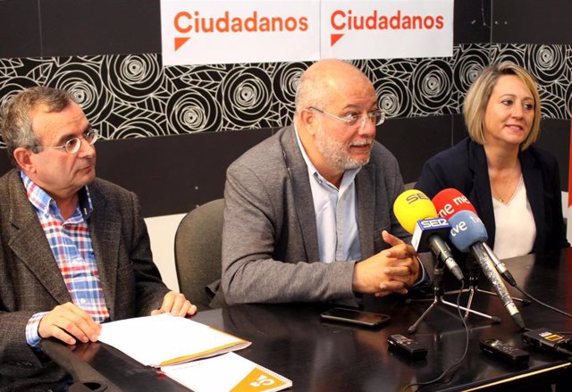 Francisco Igea arranca en Soria una campaña marcada por el "objetivo del cambio" en Castilla y León