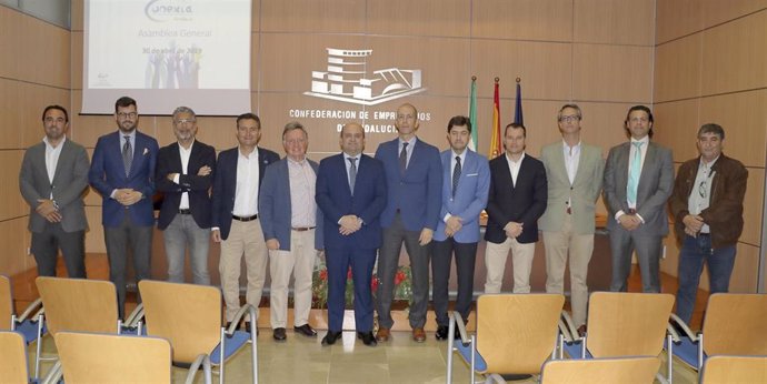 Empresarios andaluces inmobiliarios abordan la "positiva" situación del sector en la asamblea general de Unexia
