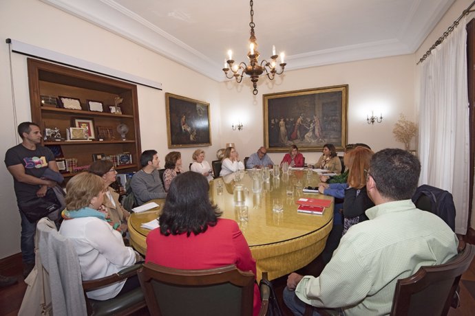 La Diputación de Cáceres constituye la nueva Comisión de Igualdad y encarga un diagnóstico de género