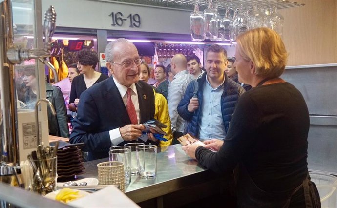 El PP de Málaga presenta los canales para que los vecinos propongan ideas al pro