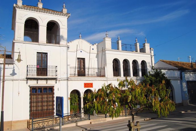 Sevilla.- La Puebla de Cazalla invertirá su superávit en suelo industrial y en el hogar del Pensionista
