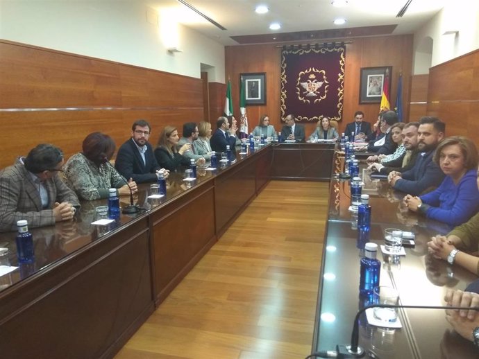 Málaga.- Tribunales.- Oposición en Alhaurín el Grande pide anular decreto que lleva a mayo el pleno de moción de censura