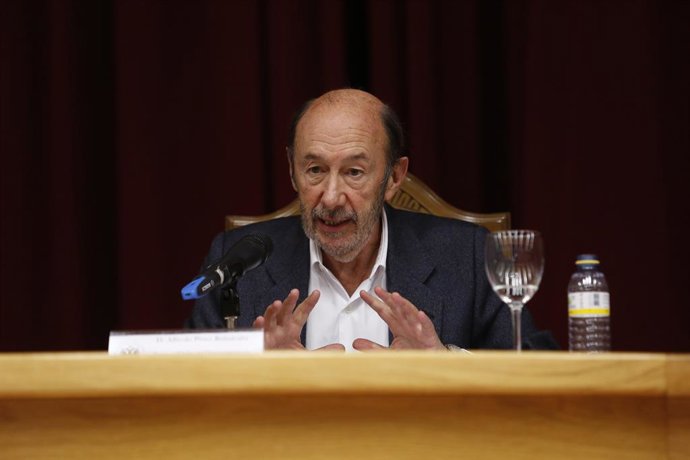 Retrospectiva de l'ex-vicepresident del Govern i ex-secretari general del PSOE, Alfredo Pérez Rubalcaba