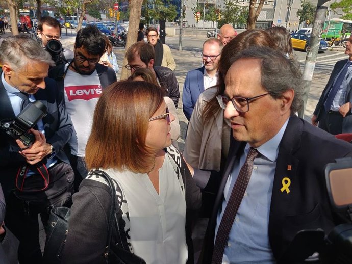 AMP.- Torra lamenta la mort de Rubalcaba i envia una abraada a la família, Sánchez i Iceta
