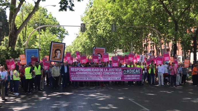 Economía.- Adicae se manifiesta en toda España para exigir una solución política al caso 'Fórum-Afinsa'