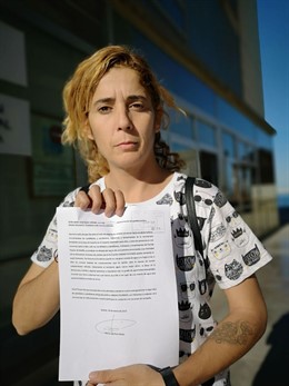 26M.- Unidas Podemos En Melilla Denuncia Que Miembros Del PP "Echasen Agua" Al Equipo De Música En El Inicio De Campaña