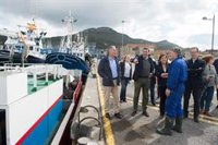 Buruaga defiende que el PP es el único que puede defender al sector pesquero en Madrid y en Bruselas